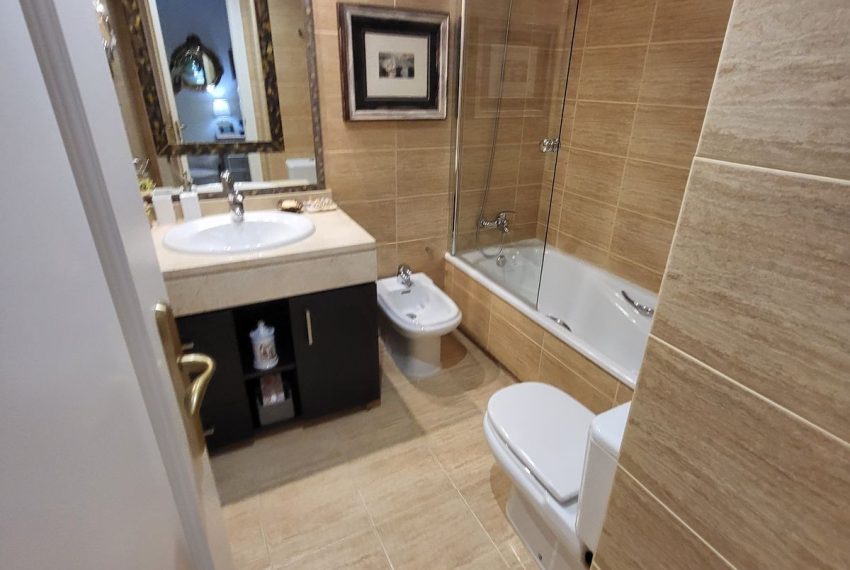 R5185324-Apartment-For-Sale-Nueva-Andalucia-Middle-Floor-2-Beds-84-Built-3