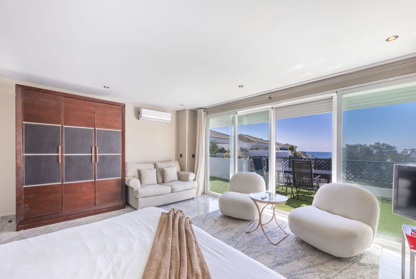 R5186050-Apartment-For-Sale-Puerto-Banus-Penthouse-Duplex-4-Beds-207-Built-13