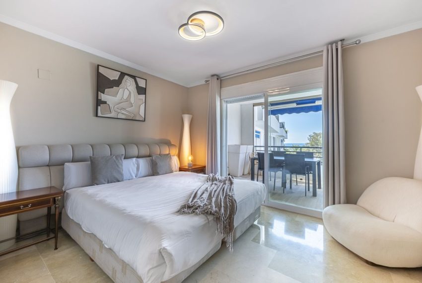 R5186050-Apartment-For-Sale-Puerto-Banus-Penthouse-Duplex-4-Beds-207-Built-6