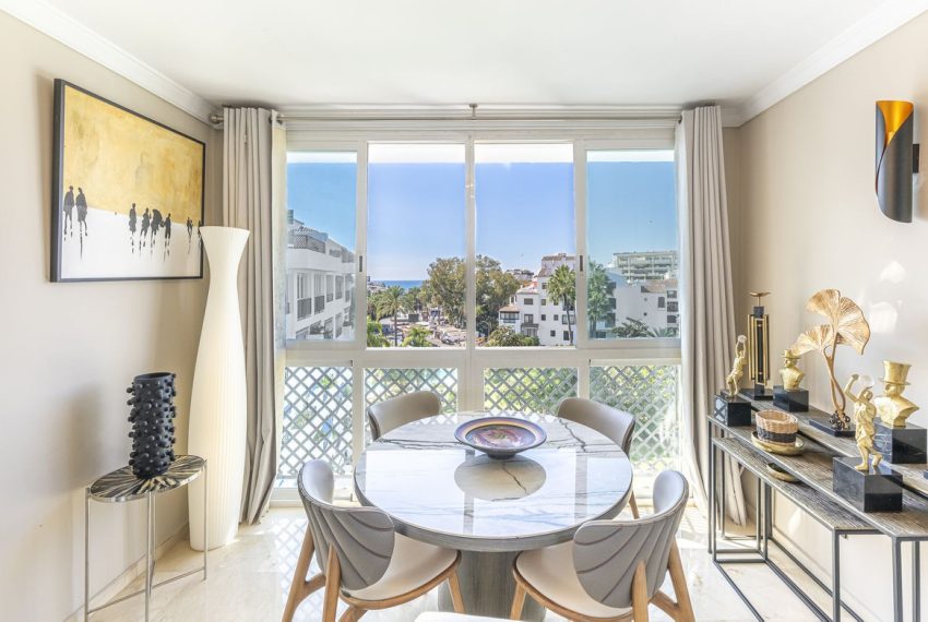 R5186050-Apartment-For-Sale-Puerto-Banus-Penthouse-Duplex-4-Beds-207-Built