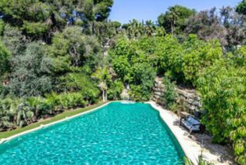 R5186215-Villa-For-Sale-Marbella-Detached-5-Beds-485-Built-2