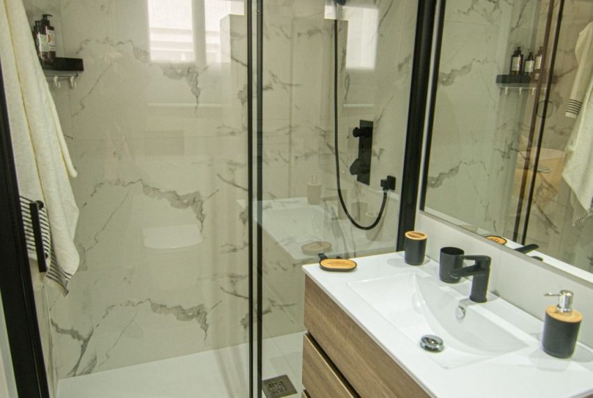R5186230-Apartment-For-Sale-Marbella-Penthouse-2-Beds-50-Built-8
