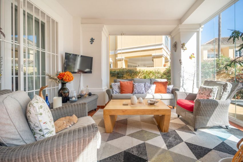 R5186377-Villa-For-Sale-Elviria-Semi-Detached-3-Beds-171-Built-4