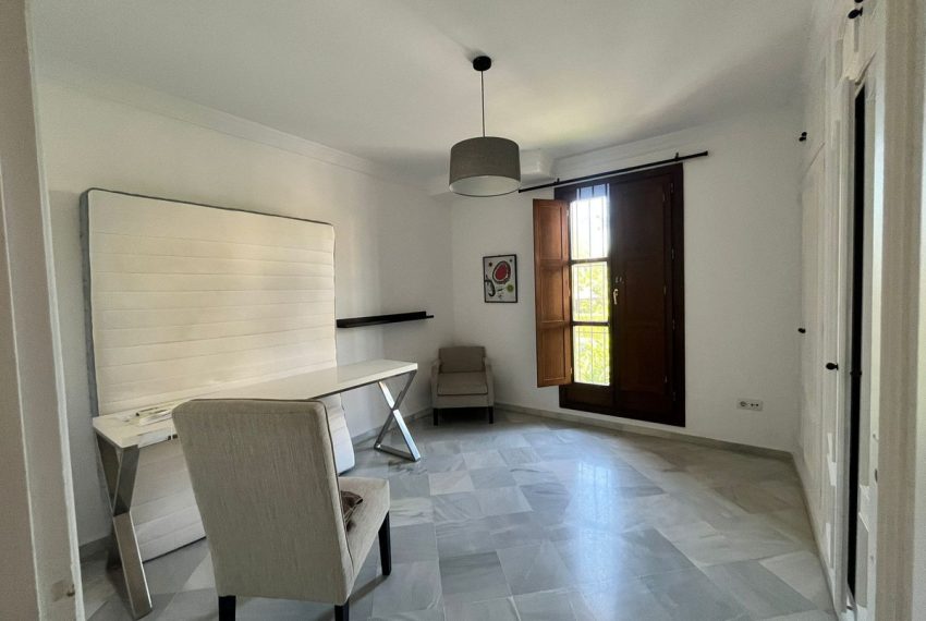 R5186386-Villa-For-Sale-Guadalmina-Alta-Detached-5-Beds-198-Built-12