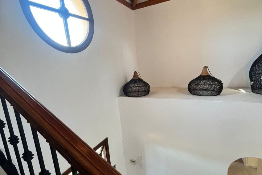 R5186386-Villa-For-Sale-Guadalmina-Alta-Detached-5-Beds-198-Built-8