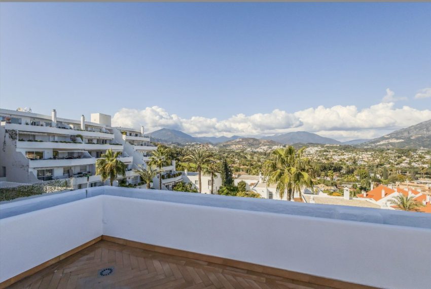 R5186485-Apartment-For-Sale-Nueva-Andalucia-Penthouse-2-Beds-100-Built-16