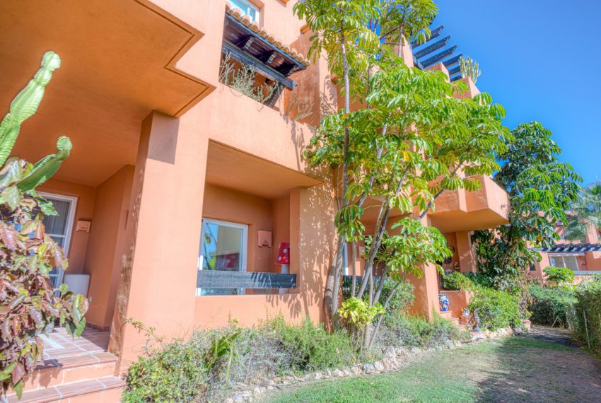 R5186635-Apartment-For-Sale-Nueva-Andalucia-Ground-Floor-2-Beds-204-Built-9