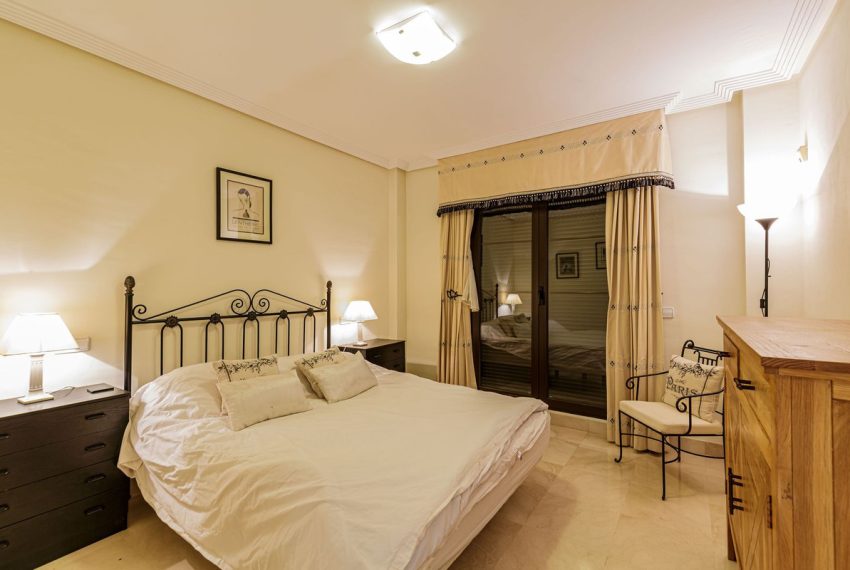 R5186860-Apartment-For-Sale-Los-Arqueros-Penthouse-Duplex-3-Beds-120-Built-8