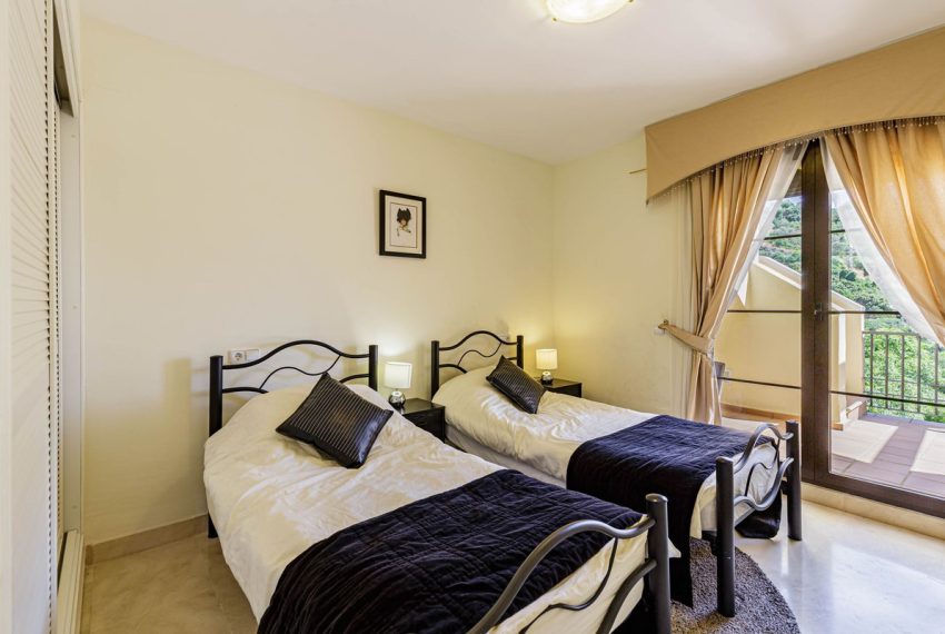 R5186860-Apartment-For-Sale-Los-Arqueros-Penthouse-Duplex-3-Beds-120-Built-9