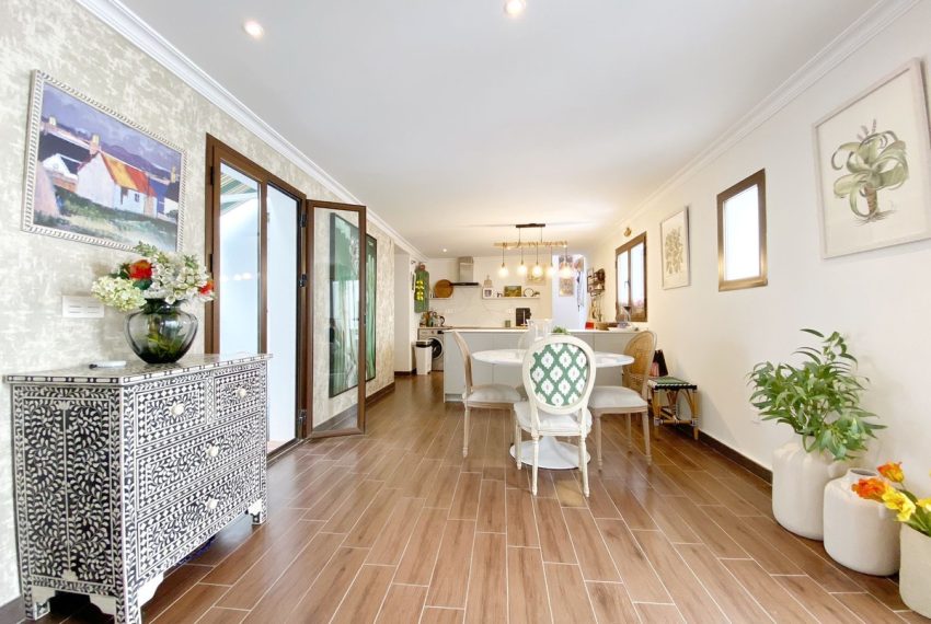 R5187679-Townhouse-For-Sale-Marbella-Terraced-5-Beds-200-Built-1