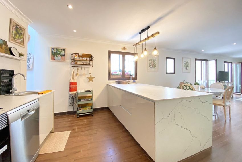 R5187679-Townhouse-For-Sale-Marbella-Terraced-5-Beds-200-Built-10