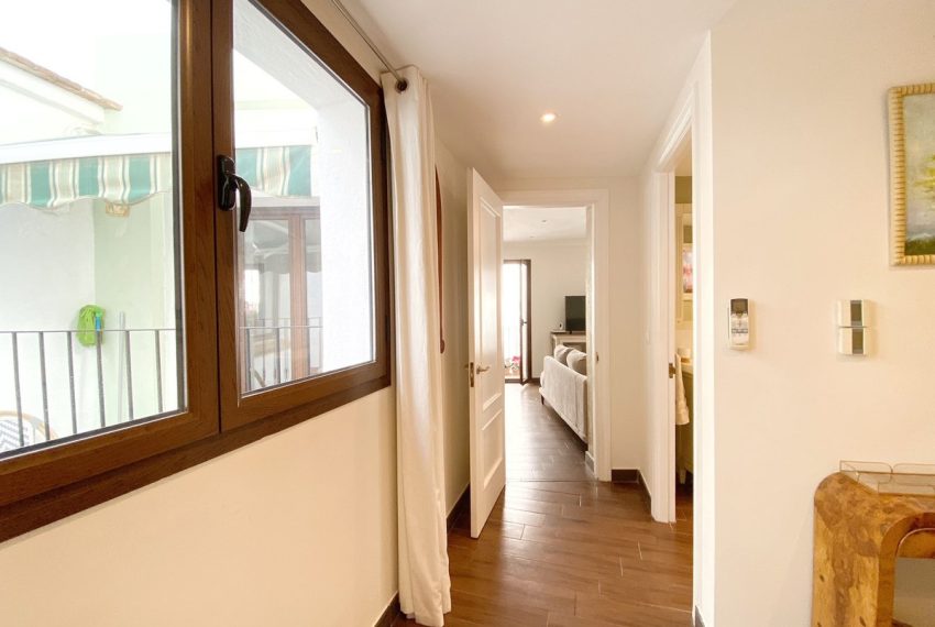 R5187679-Townhouse-For-Sale-Marbella-Terraced-5-Beds-200-Built-15