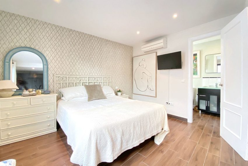 R5187679-Townhouse-For-Sale-Marbella-Terraced-5-Beds-200-Built-17