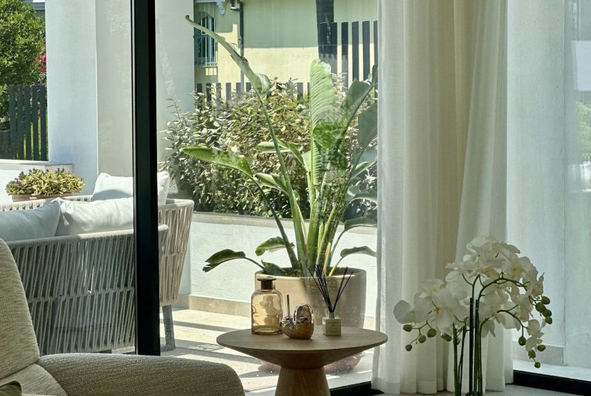 R5187943-Villa-For-Sale-Marbella-Detached-5-Beds-500-Built-16