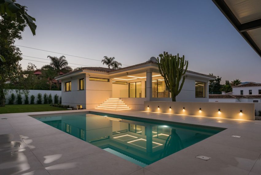 R5187955-Villa-For-Sale-Guadalmina-Alta-Detached-6-Beds-419-Built-3