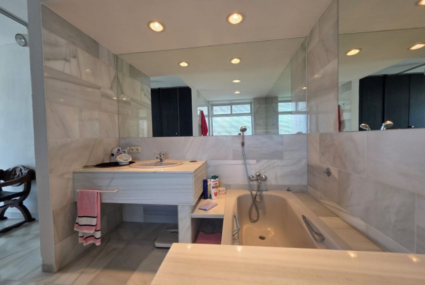 R5188060-Apartment-For-Sale-Marbella-Middle-Floor-1-Beds-120-Built-17