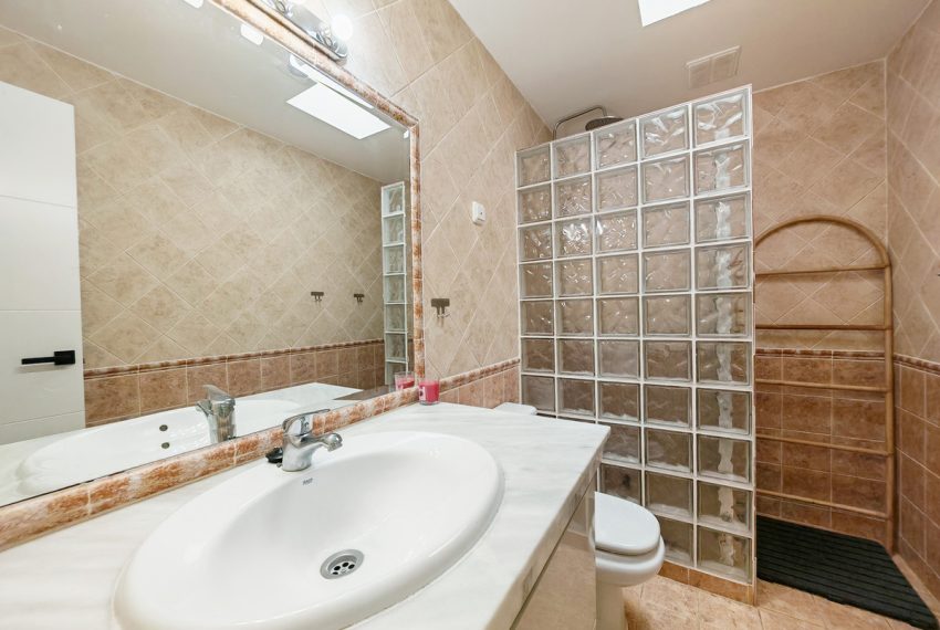 R5188174-Villa-For-Sale-Las-Chapas-Semi-Detached-3-Beds-120-Built-14