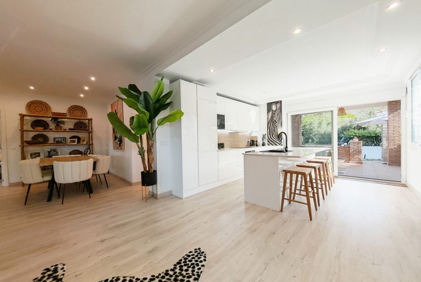 R5188174-Villa-For-Sale-Las-Chapas-Semi-Detached-3-Beds-120-Built-4