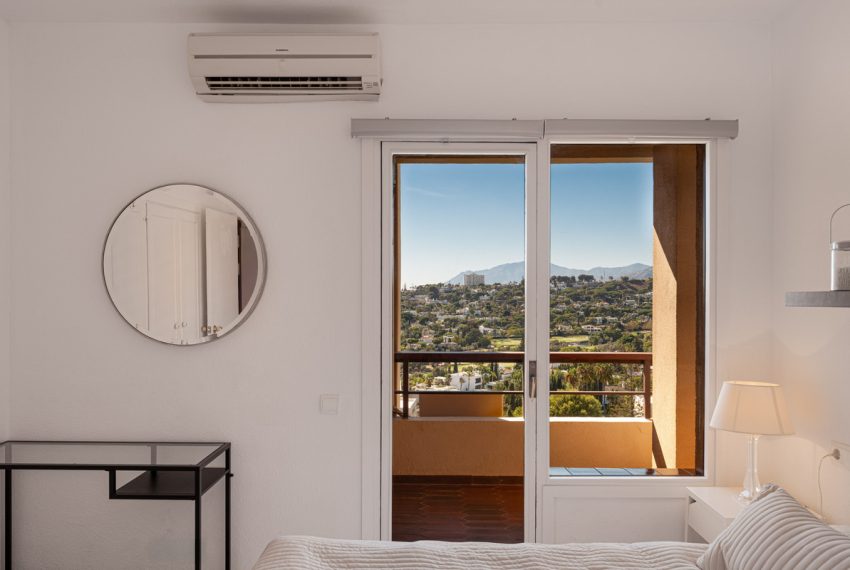 R5188267-Apartment-For-Sale-Nueva-Andalucia-Middle-Floor-2-Beds-77-Built-9