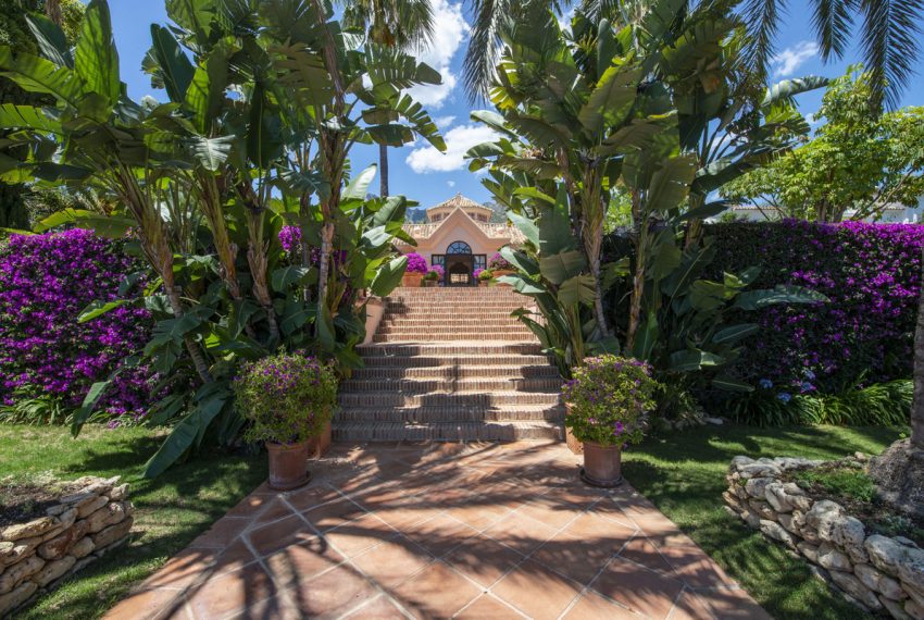 R5188336-Villa-For-Sale-Sierra-Blanca-Detached-3-Beds-595-Built-10