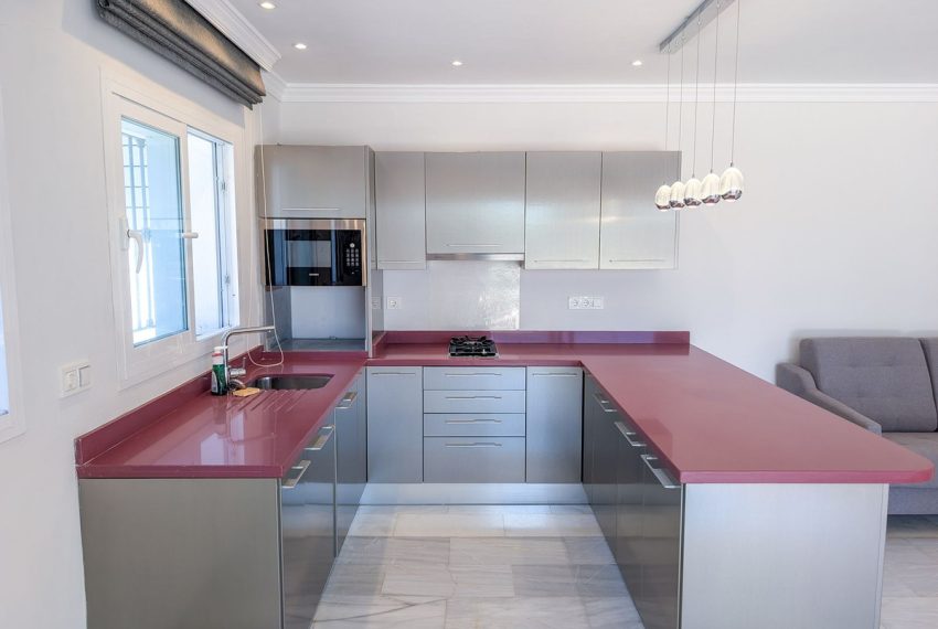 R5188930-Villa-For-Sale-Nueva-Andalucia-Detached-5-Beds-583-Built-8