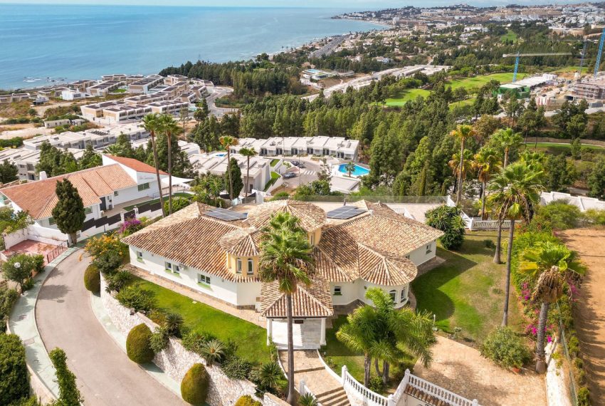 R5189068-Villa-For-Sale-Mijas-Costa-Detached-5-Beds-534-Built-1