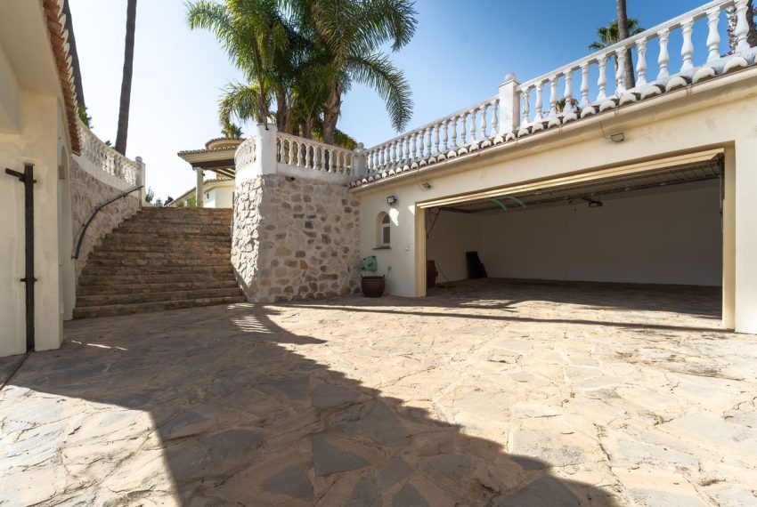 R5189068-Villa-For-Sale-Mijas-Costa-Detached-5-Beds-534-Built-8