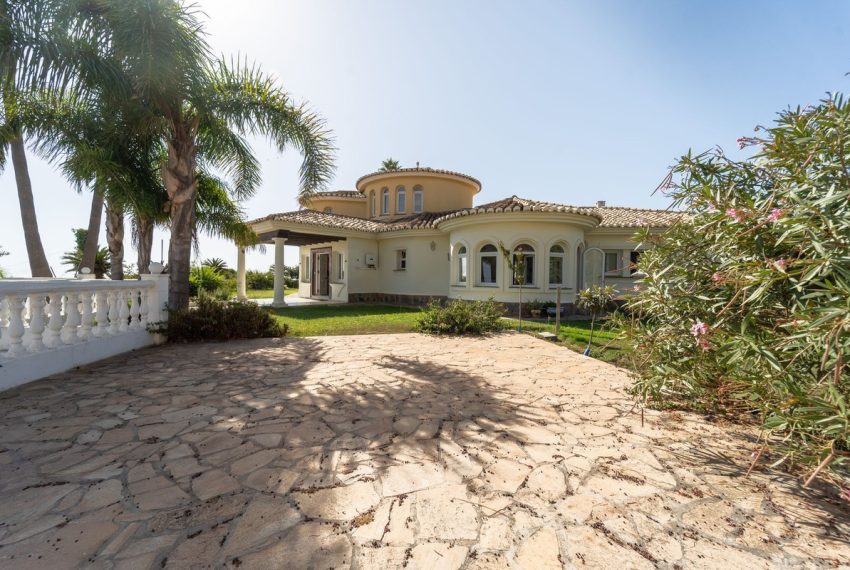 R5189068-Villa-For-Sale-Mijas-Costa-Detached-5-Beds-534-Built-9