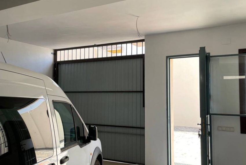 R5189083-Villa-For-Sale-San-Pedro-de-Alcantara-Detached-4-Beds-400-Built-1