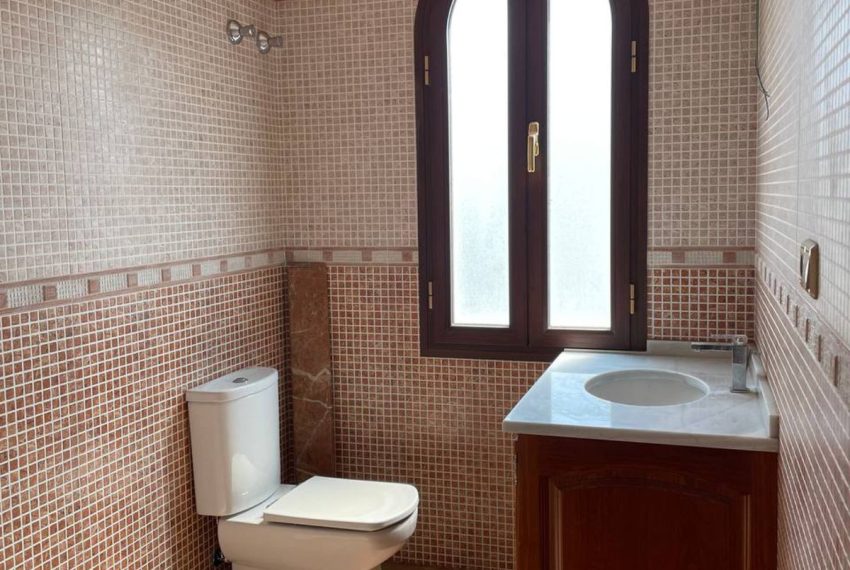 R5189083-Villa-For-Sale-San-Pedro-de-Alcantara-Detached-4-Beds-400-Built-7