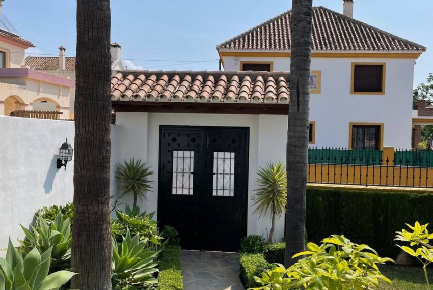 R5189107-Villa-For-Sale-San-Pedro-de-Alcantara-Detached-4-Beds-450-Built-3