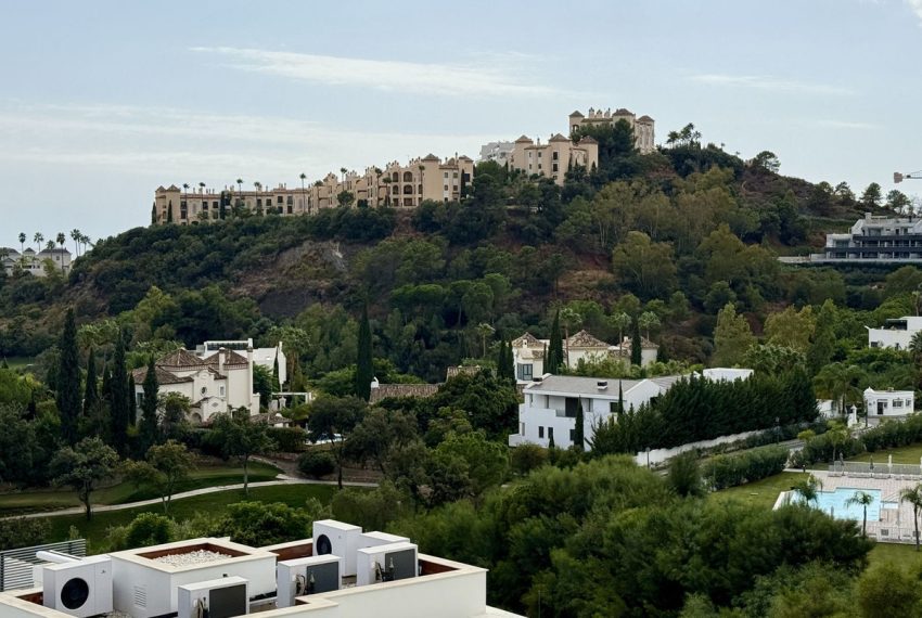 R5189299-Apartment-For-Sale-La-Quinta-Penthouse-Duplex-3-Beds-156-Built-8