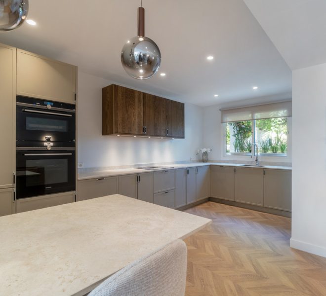 R5189551-Image 1-Terraced - 4 Beds - 193 Built