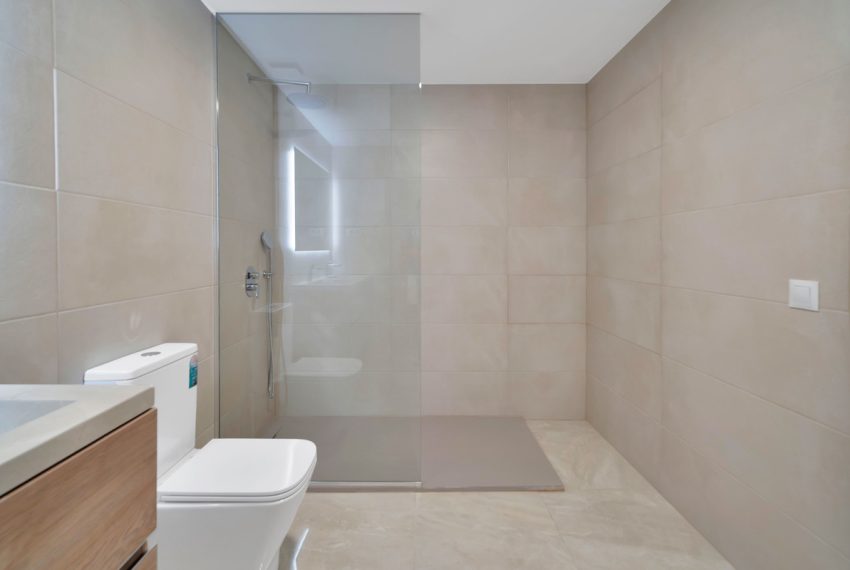 R5189632-Townhouse-For-Sale-Marbella-Terraced-5-Beds-242-Built-17