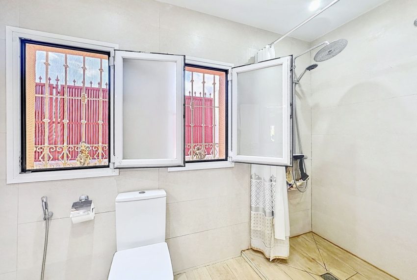 R5190898-Villa-For-Sale-Estepona-Detached-3-Beds-209-Built-14