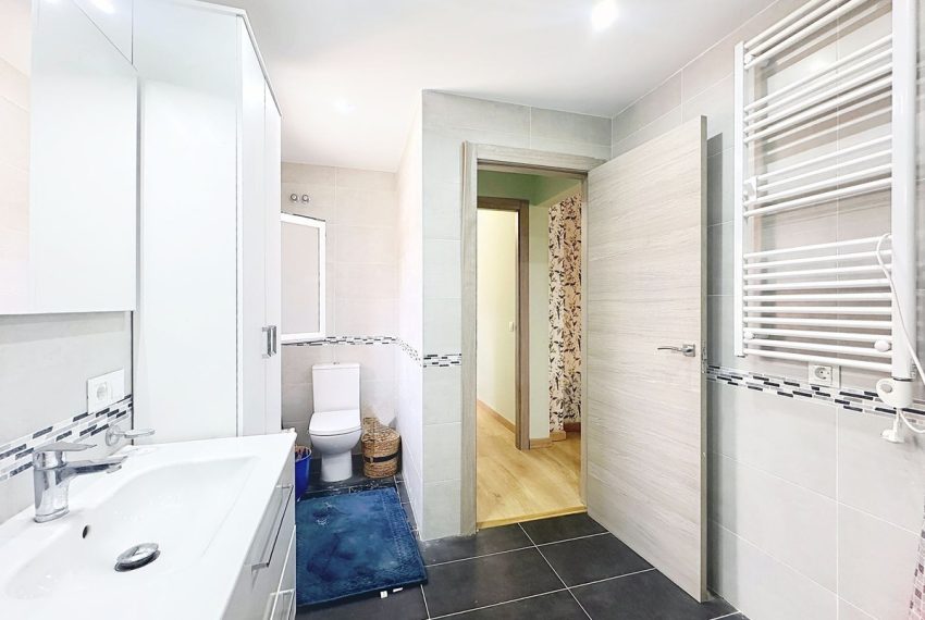 R5190898-Villa-For-Sale-Estepona-Detached-3-Beds-209-Built-17