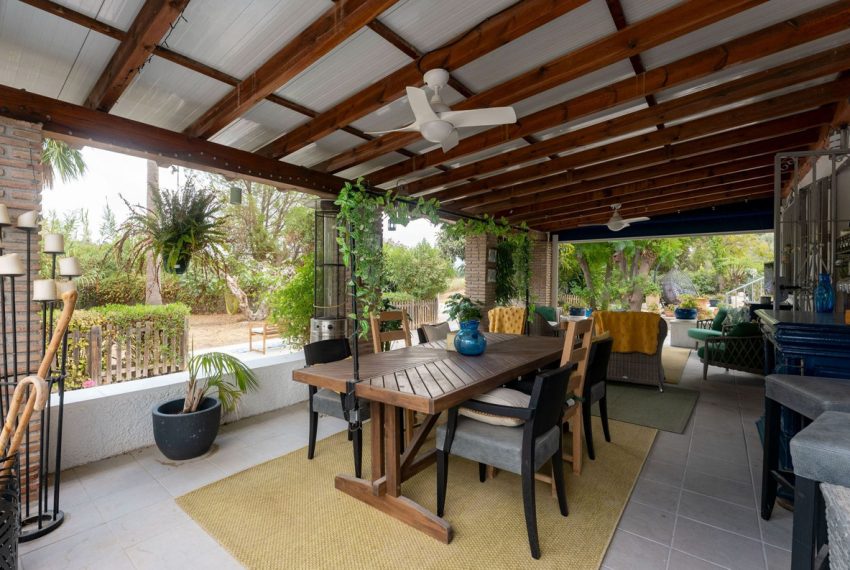 R5190913-Villa-For-Sale-Coin-Detached-3-Beds-190-Built-1