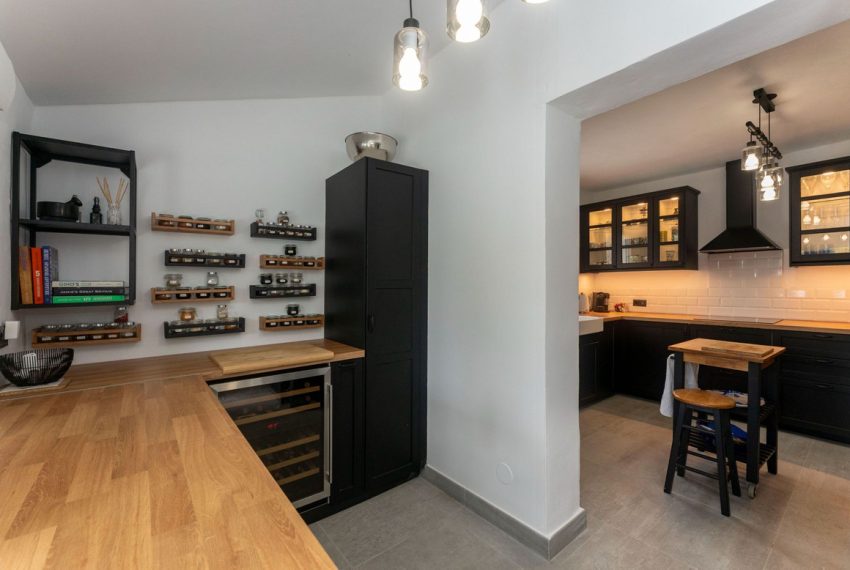 R5190913-Villa-For-Sale-Coin-Detached-3-Beds-190-Built-10