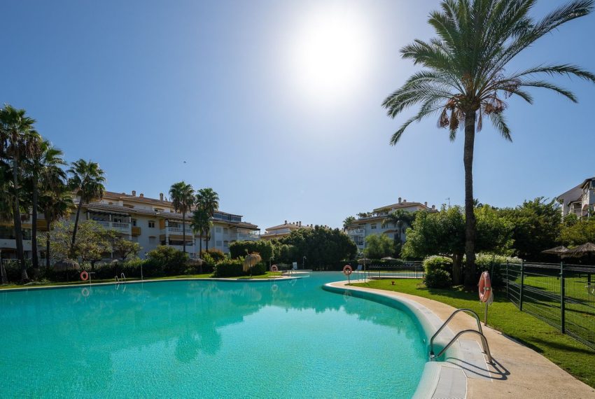 R5191522-Apartment-For-Sale-Puerto-Banus-Ground-Floor-2-Beds-94-Built-1