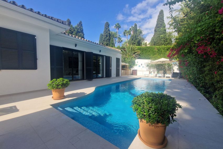 R5191639-Villa-For-Sale-Los-Monteros-Detached-5-Beds-288-Built-1