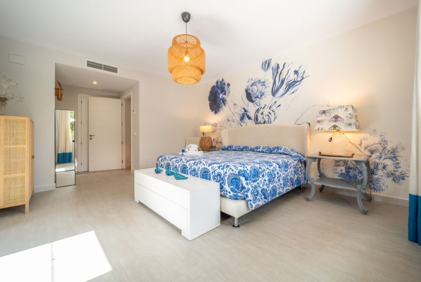 R5191639-Villa-For-Sale-Los-Monteros-Detached-5-Beds-288-Built-12