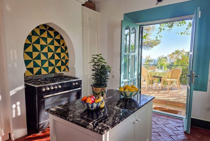 R5191861-Villa-For-Sale-Marbella-Detached-4-Beds-245-Built-12