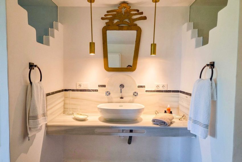 R5191861-Villa-For-Sale-Marbella-Detached-4-Beds-245-Built-19