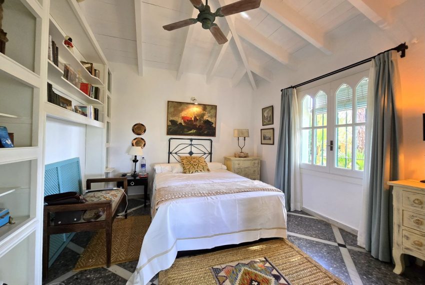 R5191861-Villa-For-Sale-Marbella-Detached-4-Beds-245-Built-7