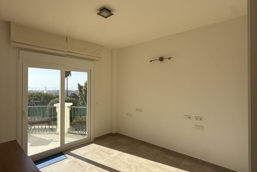 R5191993-Villa-For-Sale-Estepona-Detached-5-Beds-334-Built-14