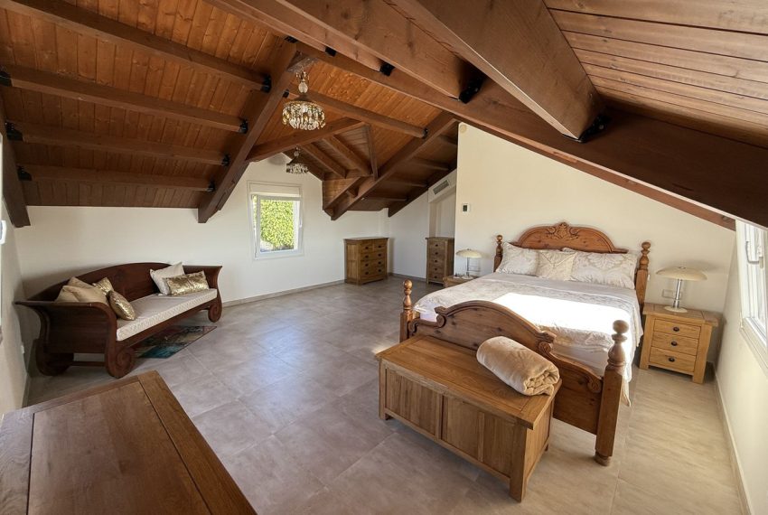 R5191993-Villa-For-Sale-Estepona-Detached-5-Beds-334-Built-6