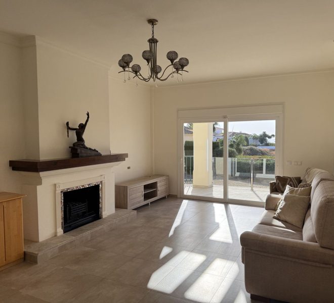 R5191993-Image 1-Detached - 5 Beds - 334 Built