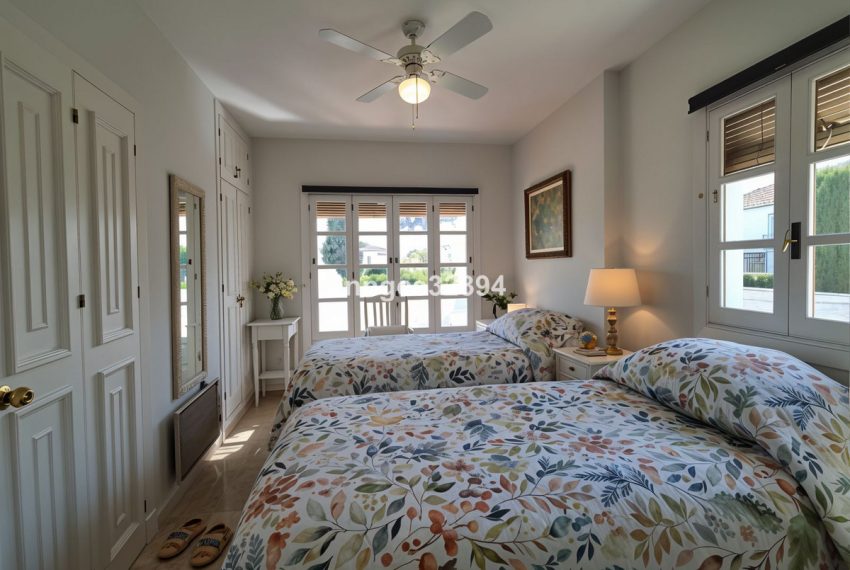 R5192224-Apartment-For-Sale-New-Golden-Mile-Penthouse-2-Beds-70-Built-10