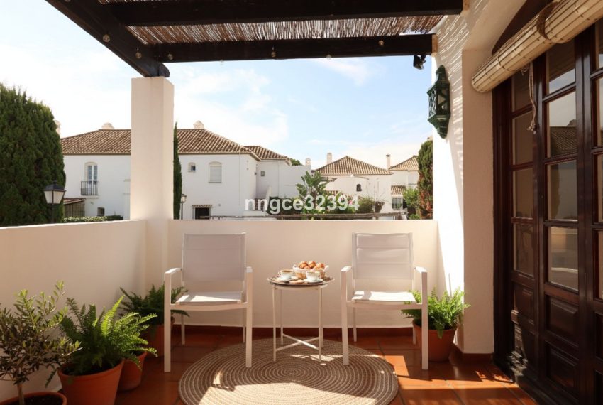 R5192224-Apartment-For-Sale-New-Golden-Mile-Penthouse-2-Beds-70-Built-11