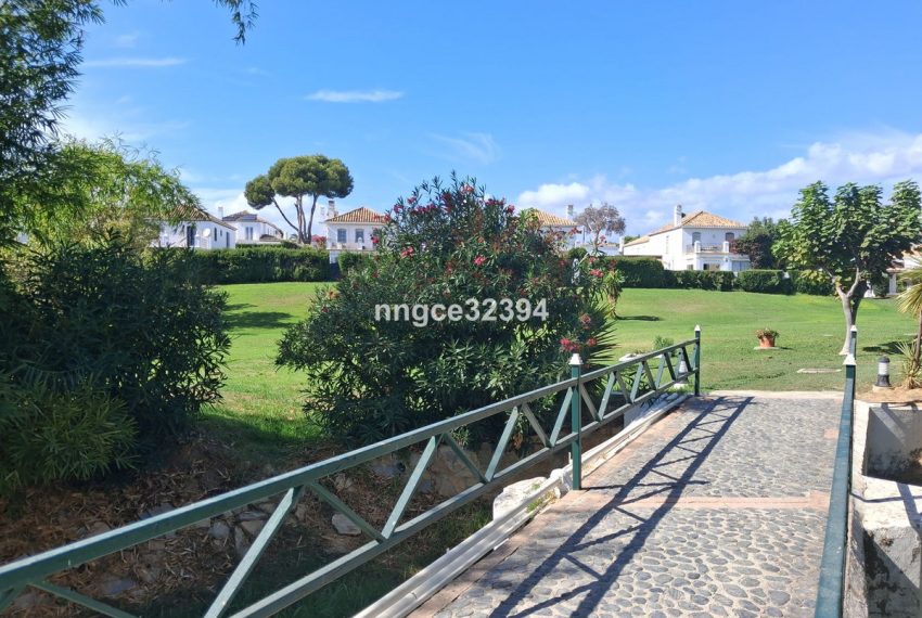 R5192224-Apartment-For-Sale-New-Golden-Mile-Penthouse-2-Beds-70-Built-13